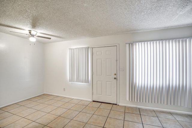 4648 E Wood Street, Phoenix, AZ 85040