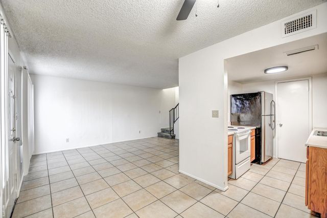 4648 E Wood Street, Phoenix, AZ 85040
