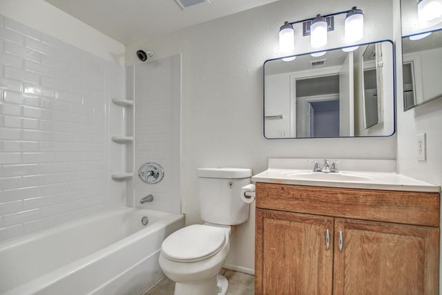 4648 E Wood Street, Phoenix, AZ 85040