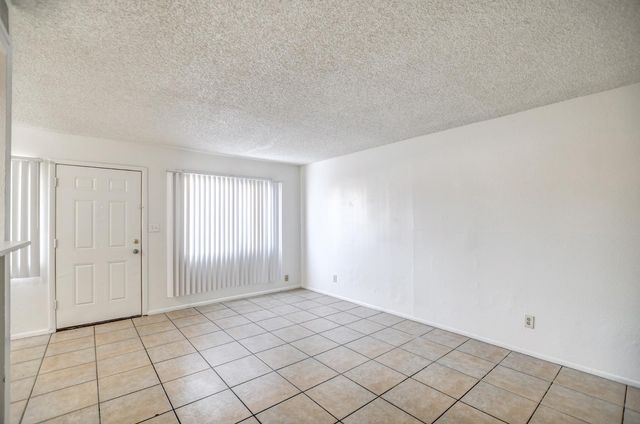 4648 E Wood Street, Phoenix, AZ 85040