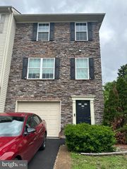 224 MORLATT LANE, Martinsburg, WV 25404