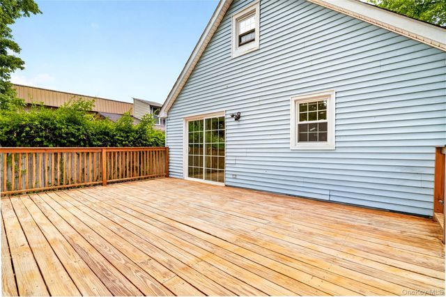 68 Ridgewood Avenue, Middletown, NY 10940