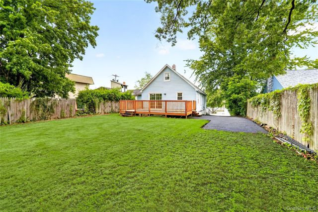 68 Ridgewood Avenue, Middletown, NY 10940