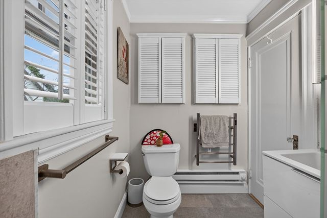 45 Hamlet St, Arlington, MA 02474