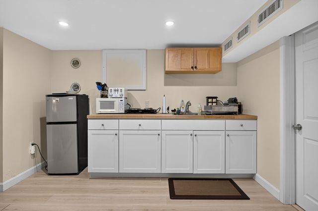 45 Hamlet St, Arlington, MA 02474