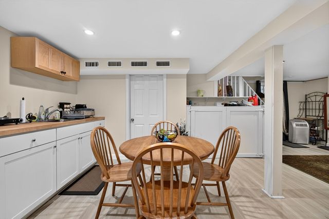 45 Hamlet St, Arlington, MA 02474