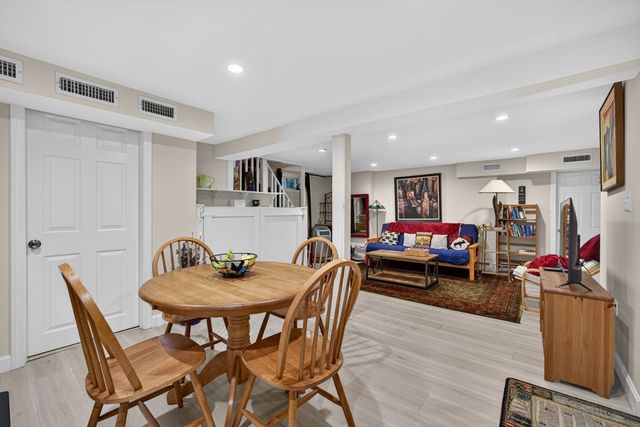 45 Hamlet St, Arlington, MA 02474