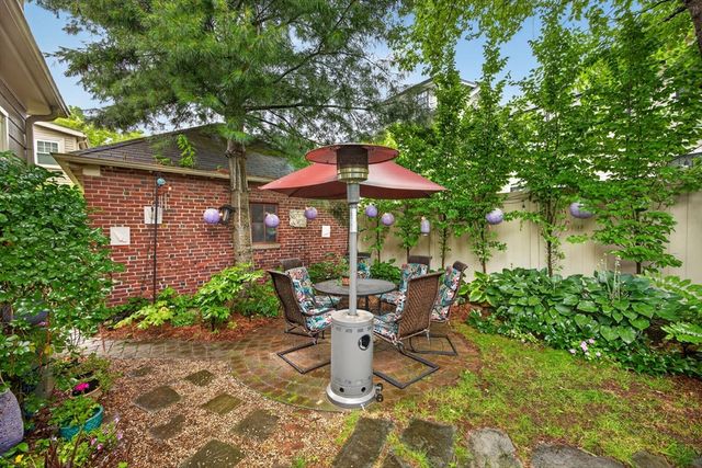 45 Hamlet St, Arlington, MA 02474