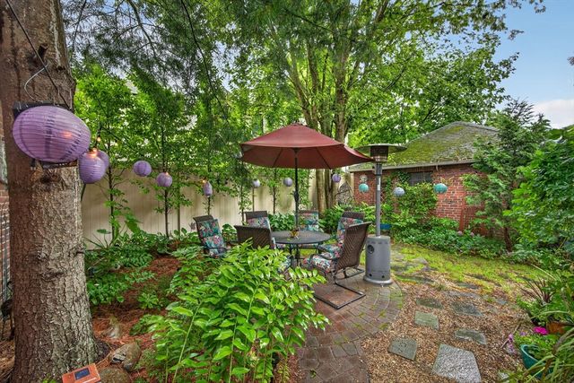 45 Hamlet St, Arlington, MA 02474