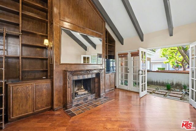 12386 Ridge Circle, Los Angeles, CA 90049