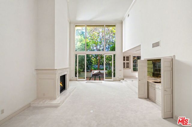 12386 Ridge Circle, Los Angeles, CA 90049