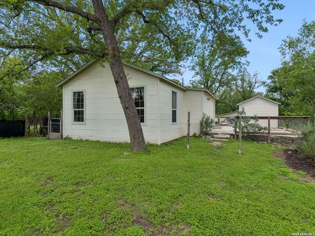 111 Brackenridge, Boerne, TX 78006