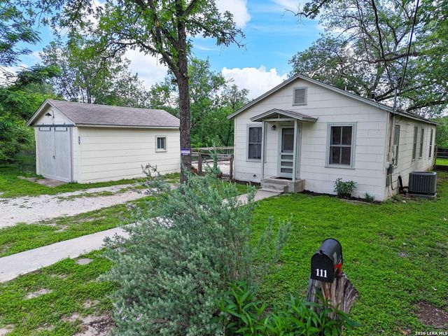 111 Brackenridge, Boerne, TX 78006