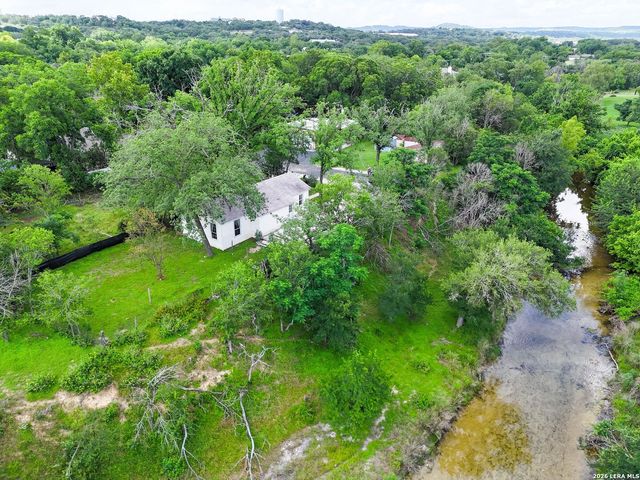 111 Brackenridge, Boerne, TX 78006