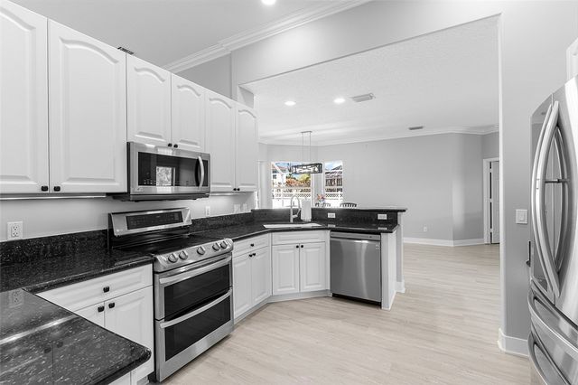 6576 35th Place, Vero Beach, FL 32966