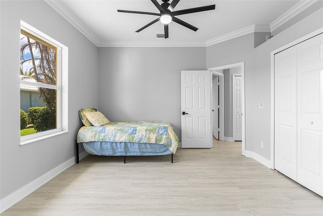 6576 35th Place, Vero Beach, FL 32966