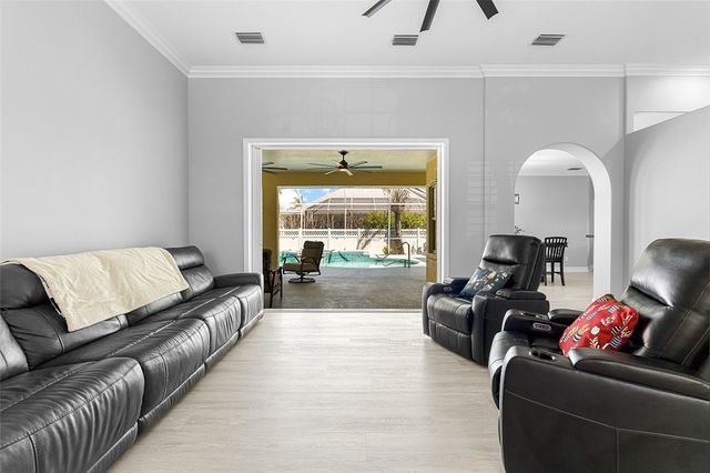 6576 35th Place, Vero Beach, FL 32966