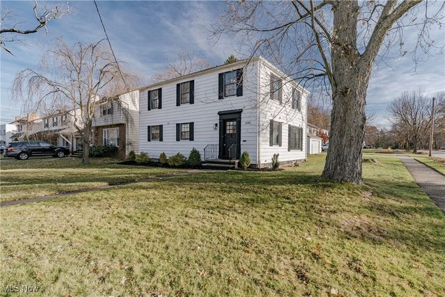 2099 Campus Road, South Euclid, OH 44121