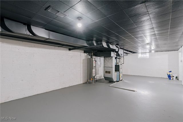 2099 Campus Road, South Euclid, OH 44121