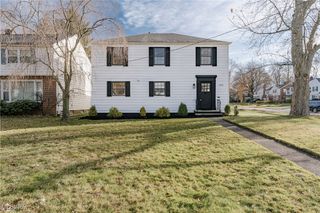 2099 Campus Road, South Euclid, OH 44121