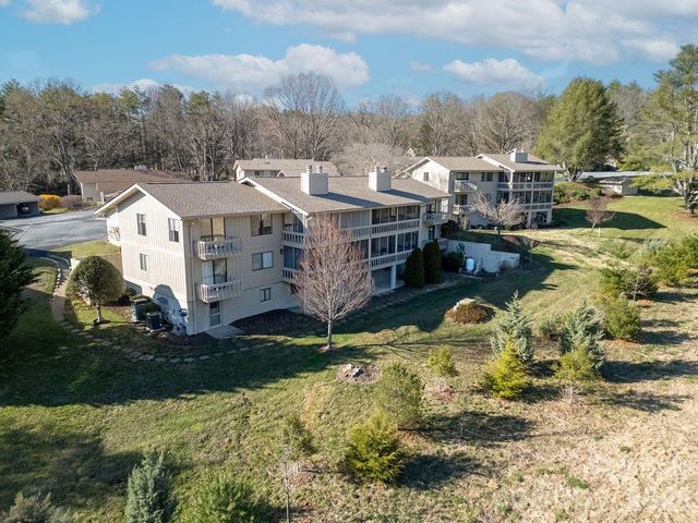157 Glen Cannon Point 3, Pisgah Forest, NC 28768