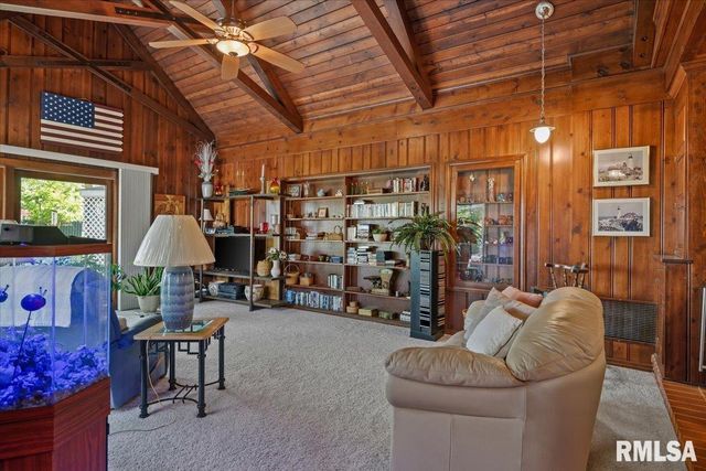 50 W Hazel Dell Lane, Springfield, IL 62703