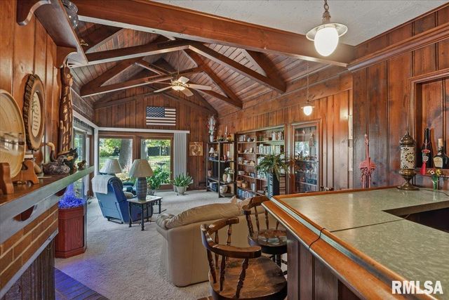 50 W Hazel Dell Lane, Springfield, IL 62703