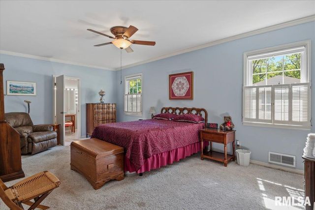 50 W Hazel Dell Lane, Springfield, IL 62703