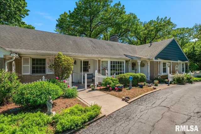 50 W Hazel Dell Lane, Springfield, IL 62703