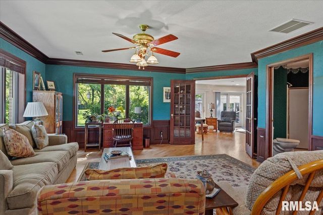 50 W Hazel Dell Lane, Springfield, IL 62703
