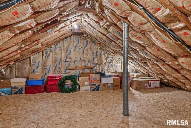 50 W Hazel Dell Lane, Springfield, IL 62703