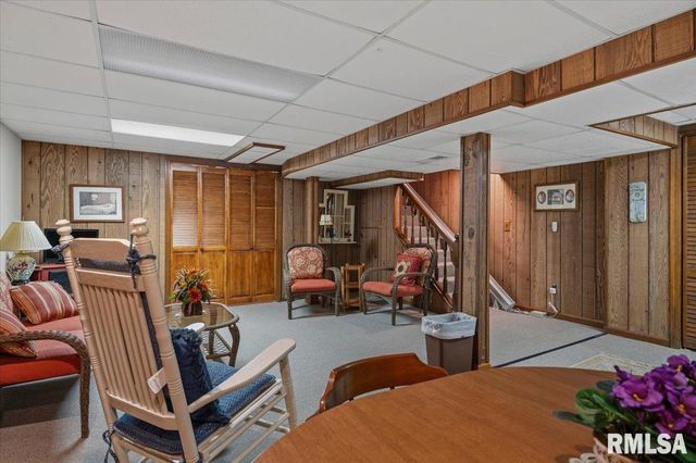 50 W Hazel Dell Lane, Springfield, IL 62703