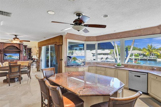 2875 NE 25th Court, Fort Lauderdale, FL 33305