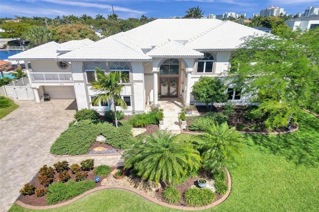 2875 NE 25th Court, Fort Lauderdale, FL 33305