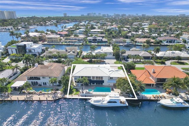 2875 NE 25th Court, Fort Lauderdale, FL 33305