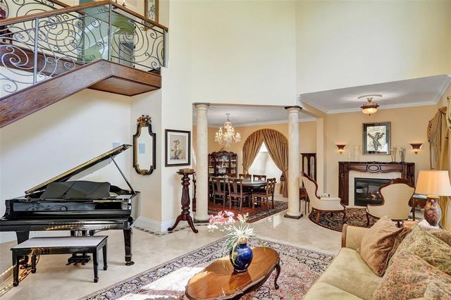 2875 NE 25th Court, Fort Lauderdale, FL 33305