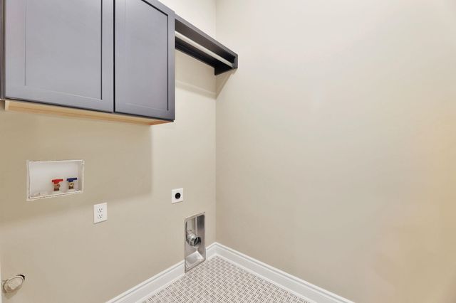 12093 E Pepperwood St, Wichita, KS 67226