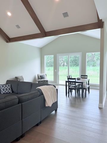 12093 E Pepperwood St, Wichita, KS 67226