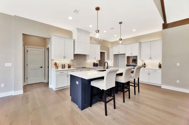 12093 E Pepperwood St, Wichita, KS 67226