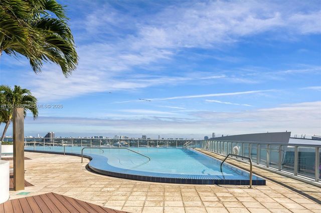 888 Biscayne Blvd 2802, Miami, FL 33132