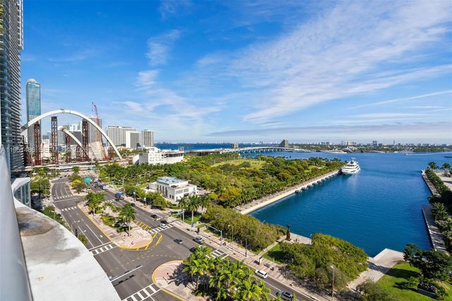 888 Biscayne Blvd 2802, Miami, FL 33132