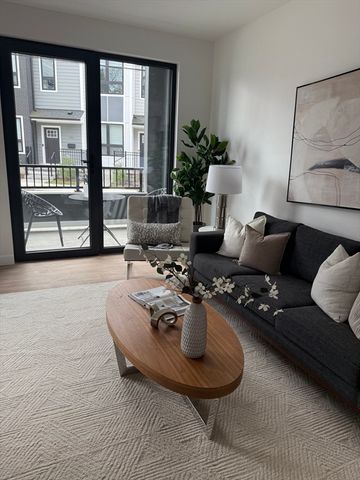 199 Gardner St. 209, Boston, MA 02132