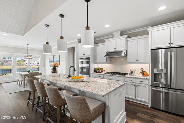 5301 Barcroft Lake Drive, Leland, NC 28451