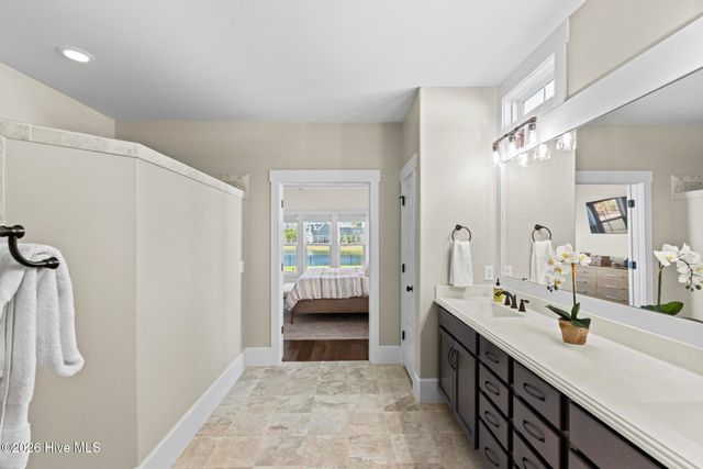 5301 Barcroft Lake Drive, Leland, NC 28451