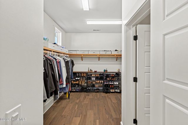 5301 Barcroft Lake Drive, Leland, NC 28451