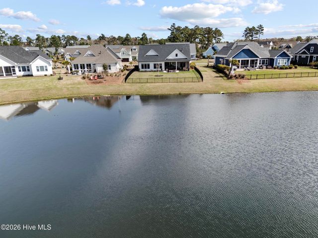 5301 Barcroft Lake Drive, Leland, NC 28451