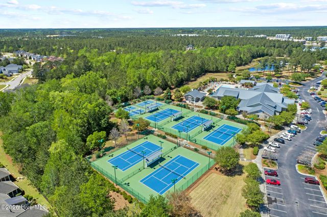 5301 Barcroft Lake Drive, Leland, NC 28451