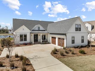5301 Barcroft Lake Drive, Leland, NC 28451