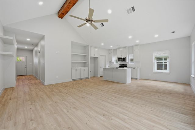 110 W Hull Street, Denison, TX 75021
