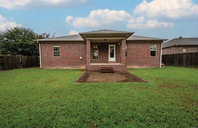 917 Mesquite Trail, Jacksonville, AR 72076